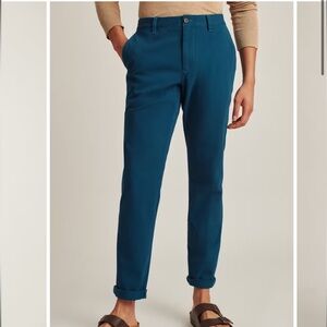 MOVING SALE | NWOT Bonobos blue slim chinos 32x34